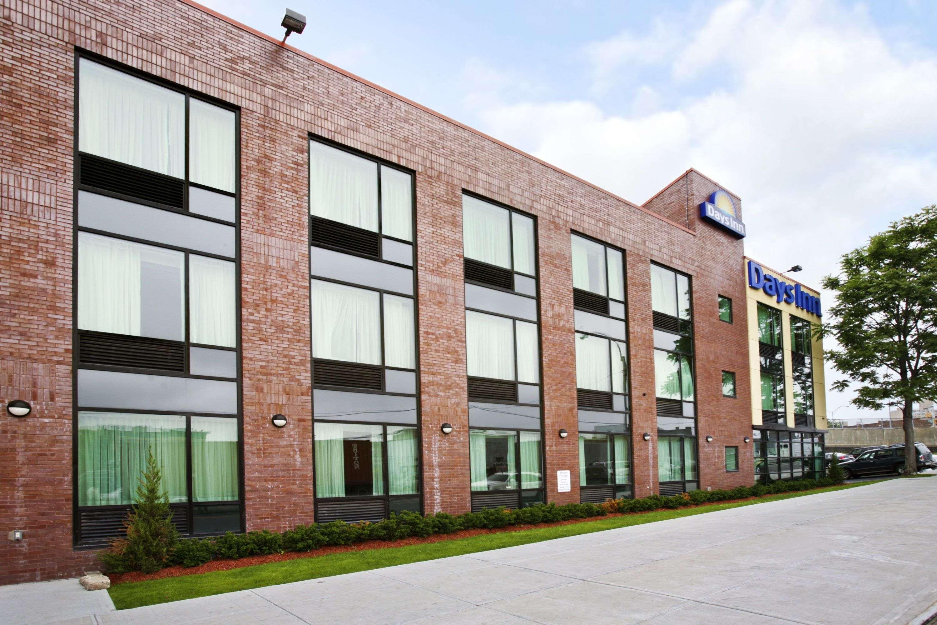 Days Inn Bronx New York Ngoại thất bức ảnh